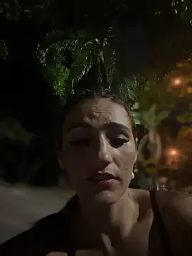 Samantha bigboobs online show from 6, 3, 2025