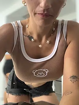 Samantha bigboobs online show from 20, 9, 2025