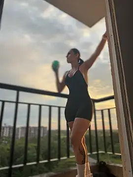 Samantha bigboobs online show from 11, 4, 2026