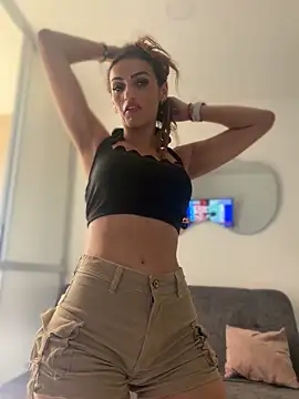 Samantha bigboobs online show from 8, 2, 2026