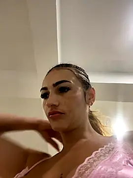 Samantha bigboobs online show from 2, 11, 2025