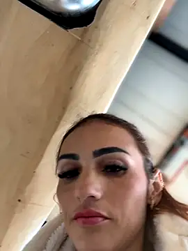 Samantha bigboobs online show from 29, 10, 2025