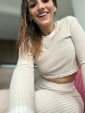 Samantha bigboobs online show from 10, 4, 2026