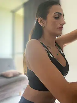 Samantha bigboobs online show from 17, 7, 2026