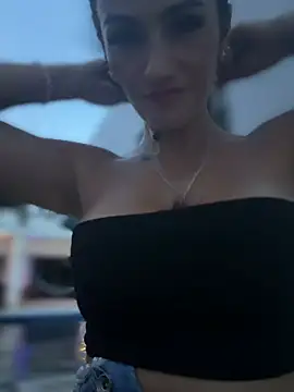 Samantha bigboobs online show from 28, 5, 2026