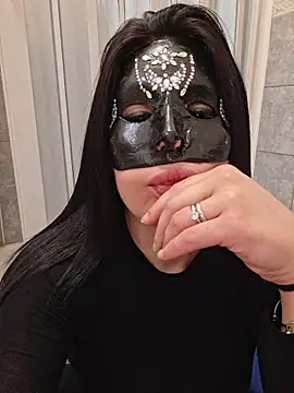 desyree89 online show from 28, 2, 2026