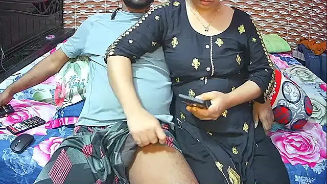 Hot Nila online show from 11, 3, 2026