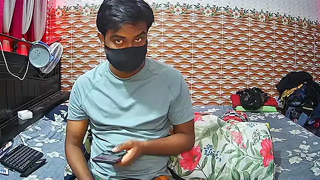 Hot Nila online show from 13, 5, 2026