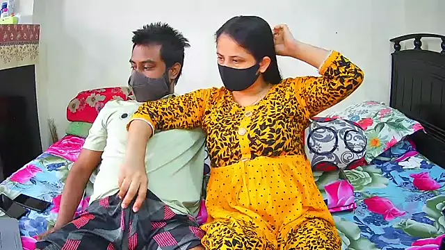 Hot Nila online show from 2, 12, 2025