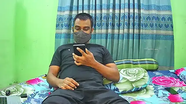 Hot Nila online show from 8, 10, 2025