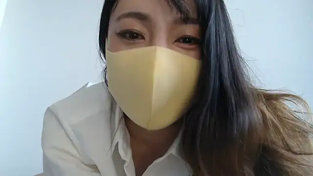 Snapshot of Mary-JP chatting on 7, 2, 2025 Mary-JP online show from 7, 2, 2025