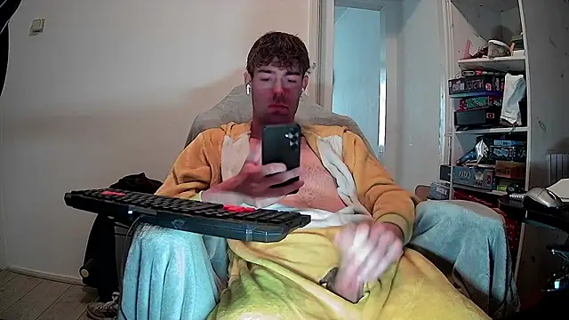 onesieboyx online show from 26, 3, 2026