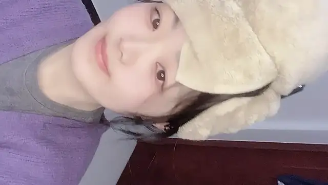 Koi-Serenac online show from 6, 2, 2025