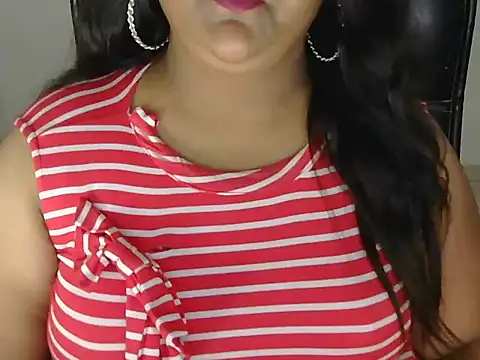 Snapshot of Jenny_lovee chatting on 4, 6, 2026 Jenny lovee online show from 4, 6, 2026