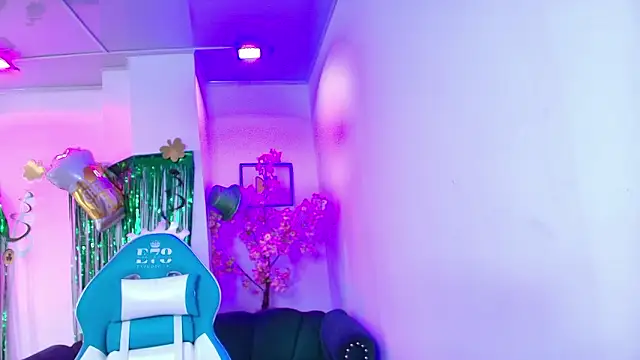 Arianna sweeet online show from 21, 3, 2026