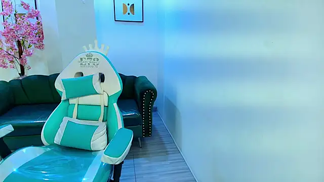 Arianna sweeet online show from 11, 11, 2025