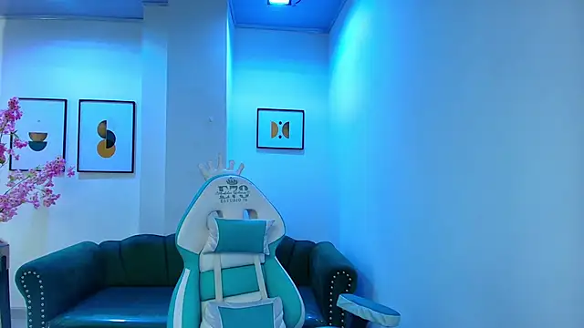 Arianna sweeet online show from 1, 10, 2025