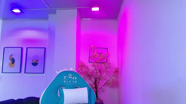 Arianna sweeet online show from 29, 3, 2026