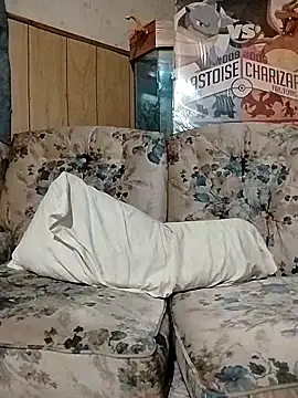 Rebeckalove online show from 16, 3, 2025