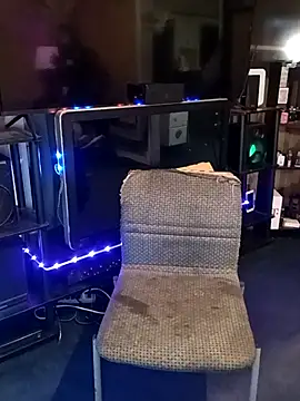 Rebeckalove online show from 12, 11, 2025