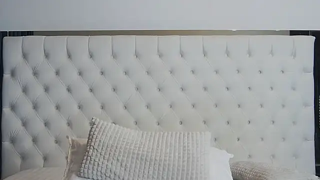 Snapshot of Dr_Barbie chatting on 4, 3, 2025 Dr Barbie online show from 4, 3, 2025