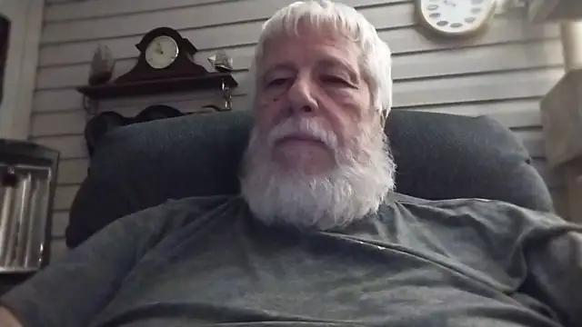 Snapshot of Futura_intx chatting on 2, 7, 2026 Futura intx online show from 2, 7, 2026