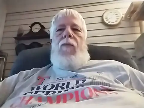 Snapshot of Futura_intx chatting on 11, 6, 2026 Futura intx online show from 11, 6, 2026