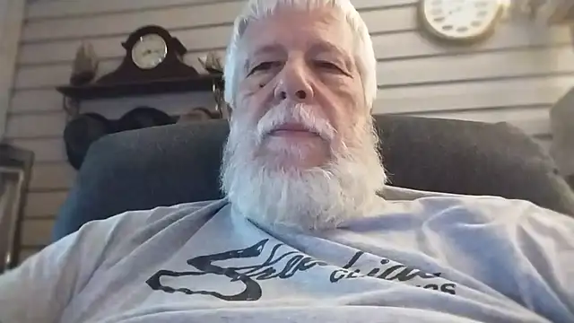 Snapshot of Futura_intx chatting on 16, 6, 2026 Futura intx online show from 16, 6, 2026
