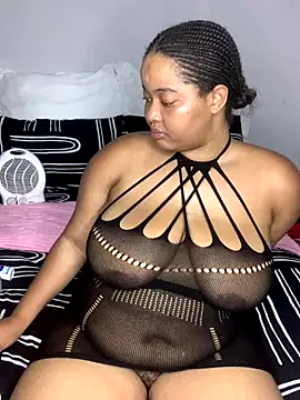 sexytinashe21 online show from 16, 12, 2025