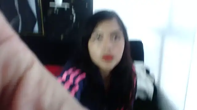 Licky Han online show from 5, 1, 2025