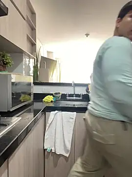 Thom Ohtani online show from 28, 10, 2025