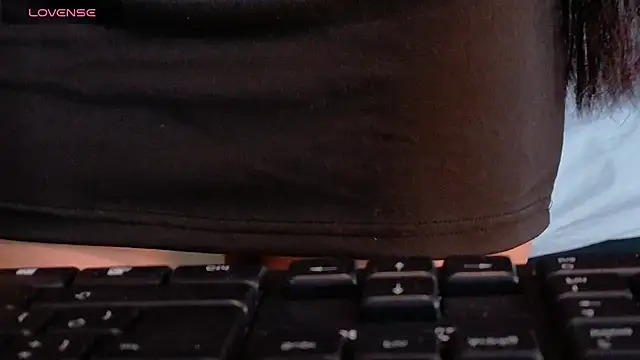 amabel zambrano online show from 2, 11, 2025