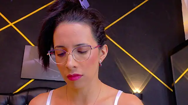 amabel zambrano online show from 14, 5, 2026