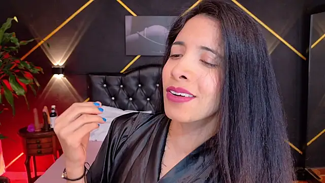 Snapshot of amabel_zambrano chatting on 12, 1, 2026 amabel zambrano online show from 12, 1, 2026