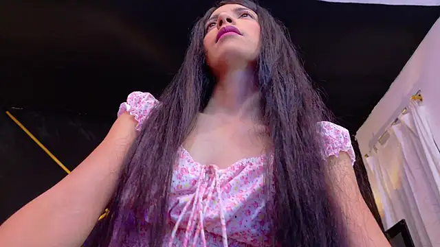 amabel zambrano online show from 22, 4, 2026