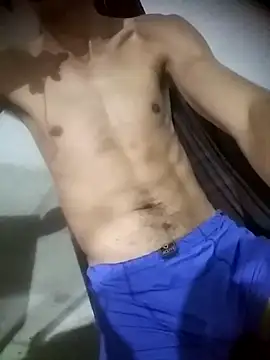 MagrinhoSaradoo online show from 5, 3, 2025