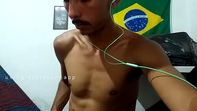 MagrinhoSaradoo online show from 22, 3, 2025