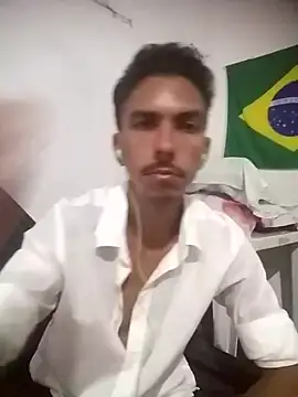 MagrinhoSaradoo online show from 10, 3, 2025