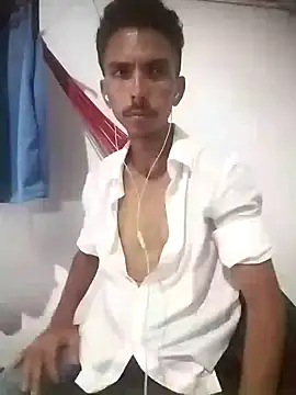 MagrinhoSaradoo online show from 10, 3, 2025