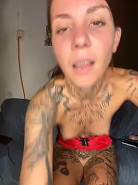 Izy cute  online show from 12, 3, 2025