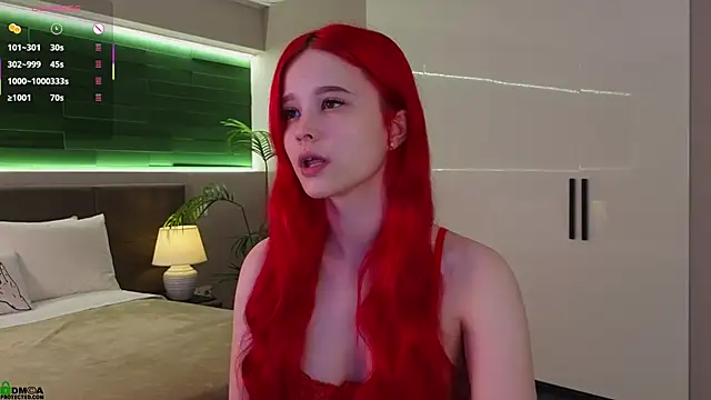 Snapshot of Rina_Red chatting on 13, 11, 2025 Rina Red online show from 13, 11, 2025