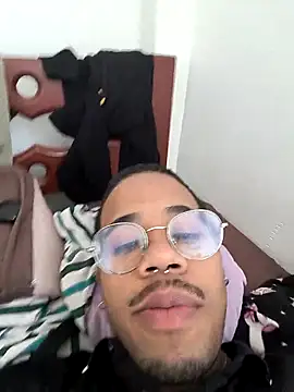 Snapshot of THEGOATHL chatting on 4, 10, 2025 THEGOATHL online show from 4, 10, 2025