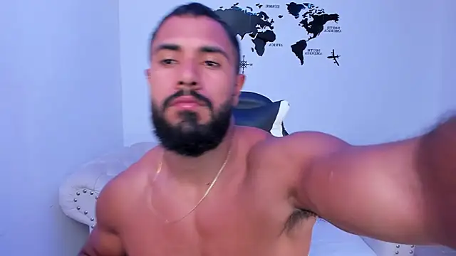 Santiago huntt online show from 15, 9, 2025