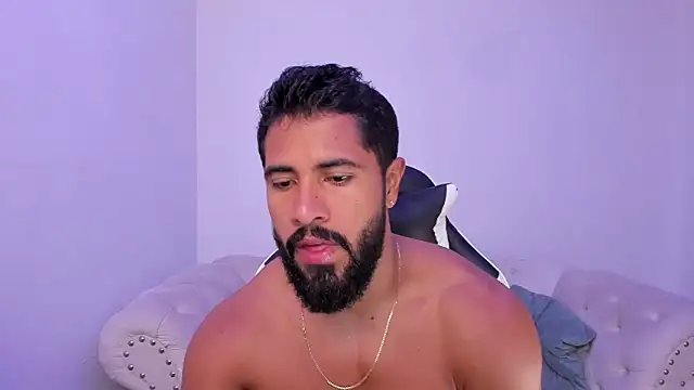 Santiago huntt online show from 27, 11, 2025