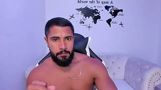 Santiago huntt online show from 23, 9, 2025