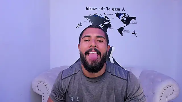 Santiago huntt online show from 2, 10, 2025