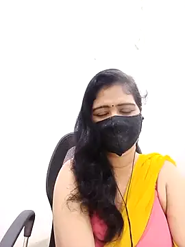 Lucky-Deepthi online show from 19, 4, 2026