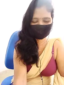 Lucky-Deepthi online show from 21, 11, 2025