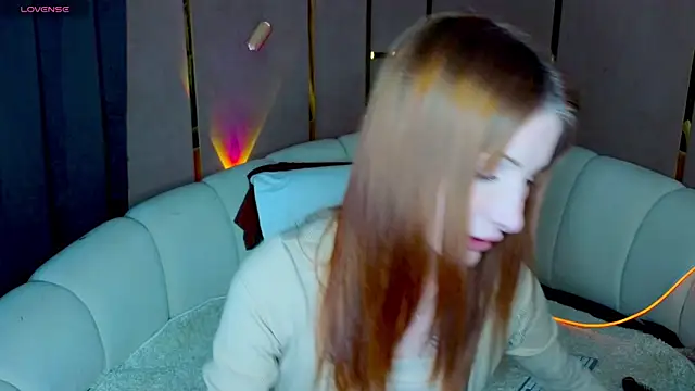 emilytrays online show from 27, 5, 2026