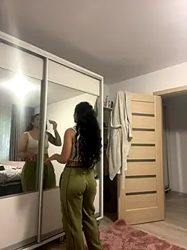 NNNoire online show from 10, 10, 2025